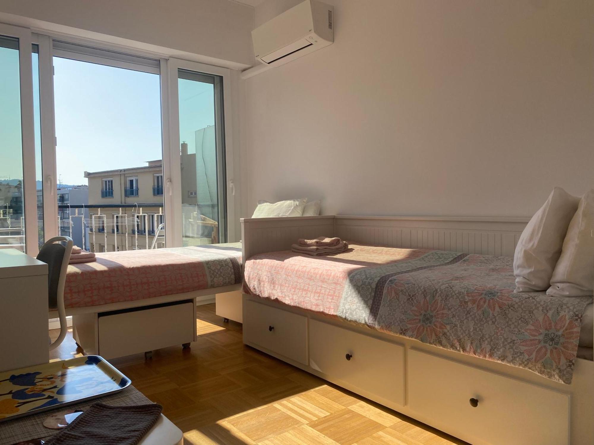Séjour chez l'habitant Mirela's Private With Key, Ac, Lift & Balcony In The Center Of On The Cote D'azur